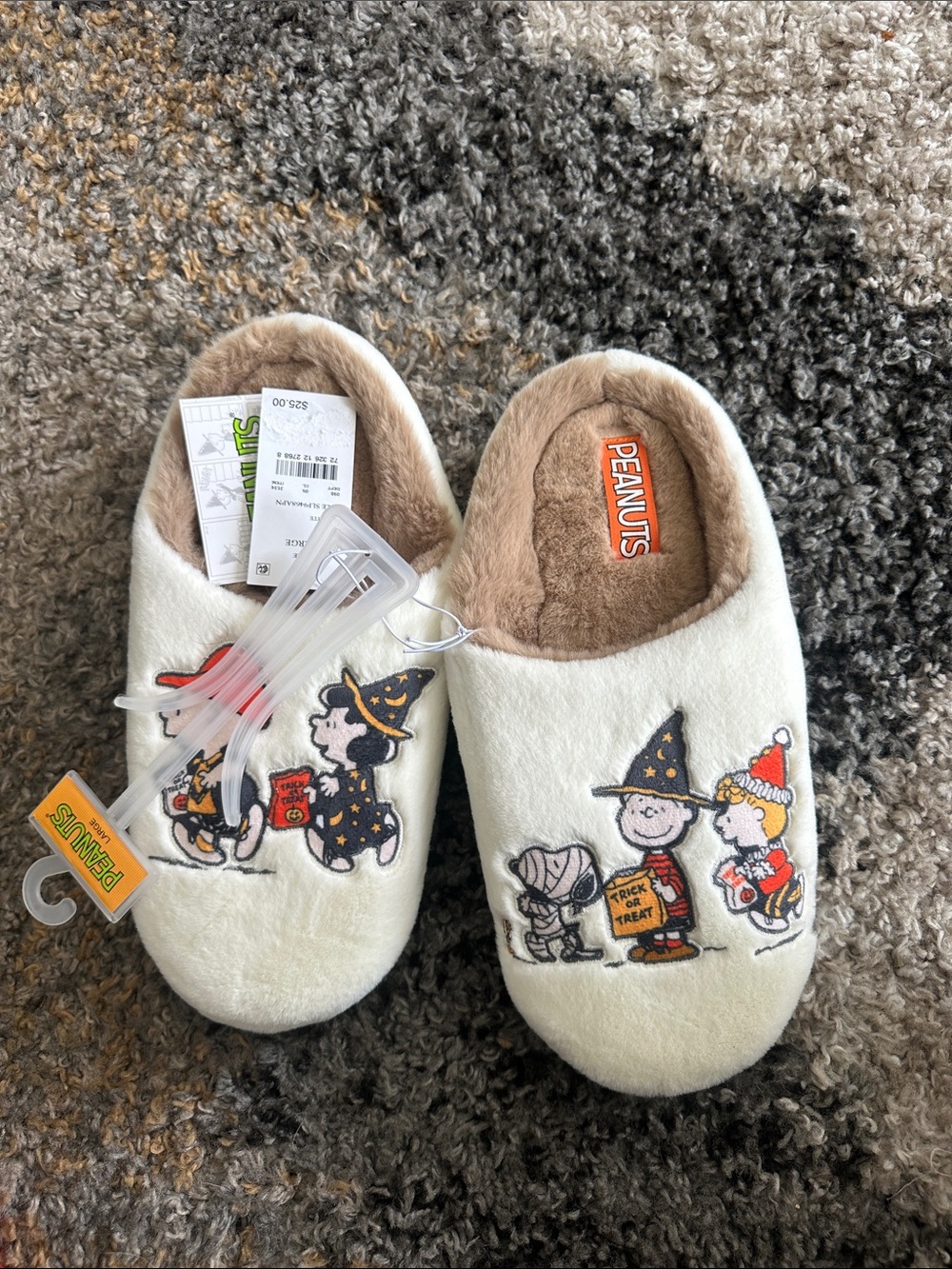 Target Peanuts Cream Halloween Character Cozy Slippers